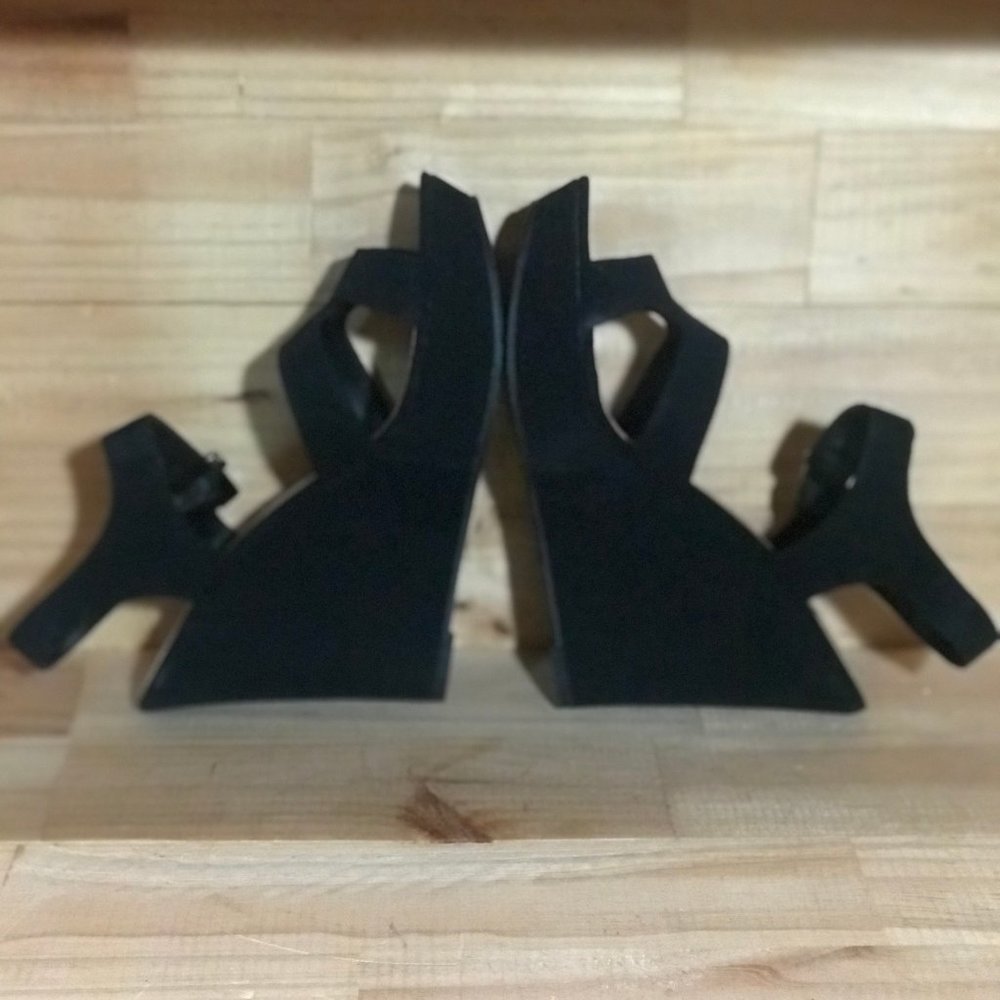 American Rag Rochelle Platform Sandals - Picture 6 of 8